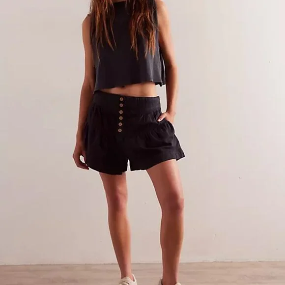 We The Free Fleur Denim Shorts Color Black - Picture 4 of 5